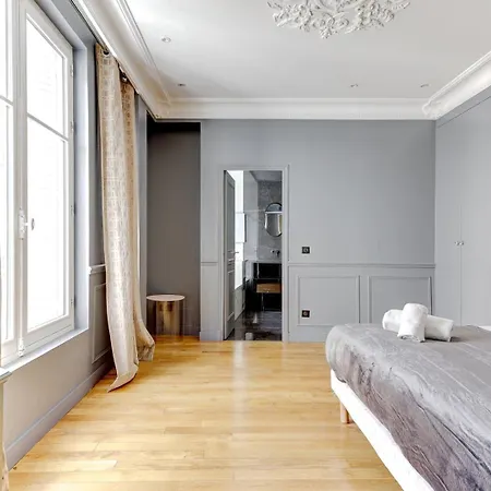 5023 Philibert - Elegant 17eme Appartamento